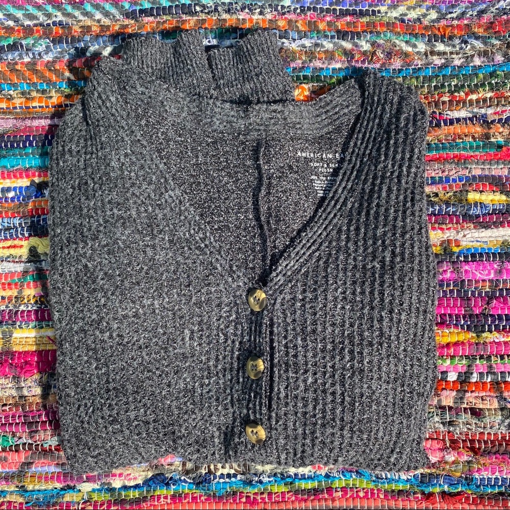 American Eagle - V-neck Sweater